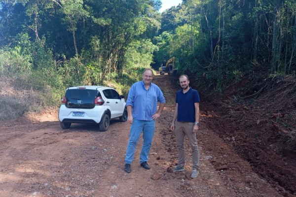 Obras de infraestrutura no município de Roca Sales