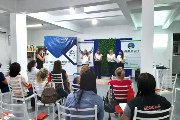  Rodada de Negócios reuniu os três núcleos da ACI-E