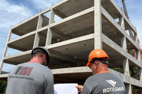 SOS Habitar avança com obras de novas moradias em Encantado 