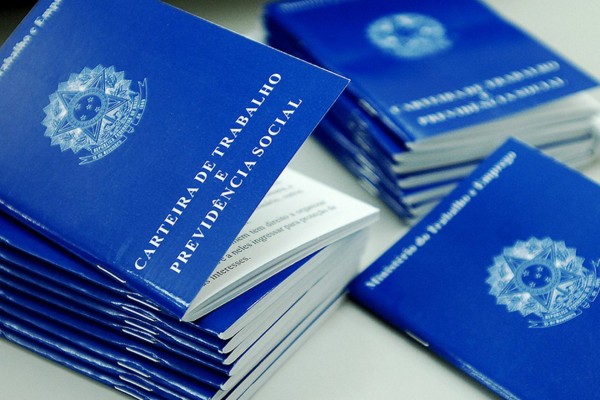  Número de solicitações do benefício do seguro-desemprego teve um acréscimo de 13,5%, de janeiro a setembro de 2020