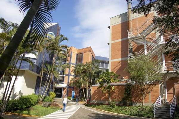 Univates oferece 35 cursos presenciais e 18 na modalidade a distância