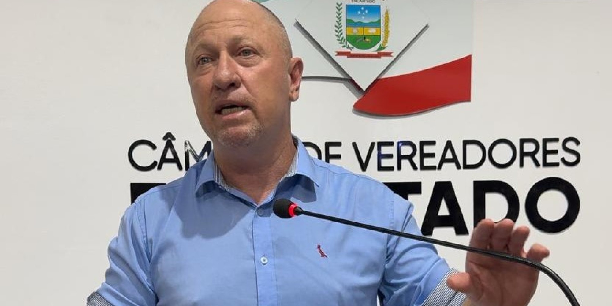 Vereador da base governista faz críticas ao Executivo de Encantado