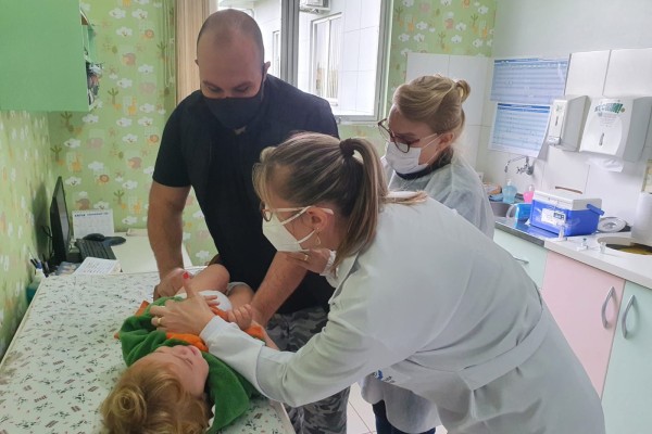 Vacinas poderão ser feitas entre 8h e 16h 