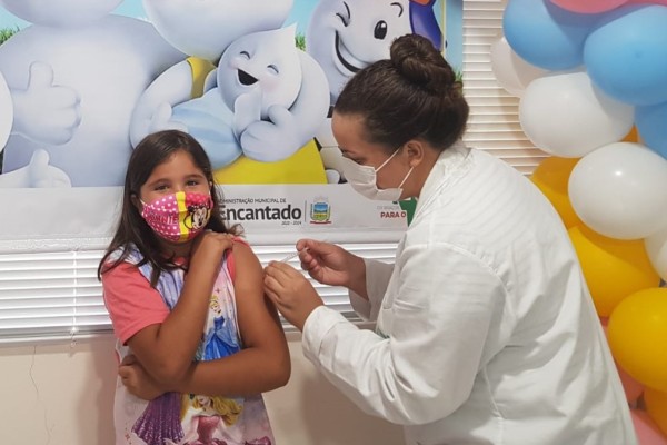 Encantado inicia vacinação de crianças entre 5 a 11 anos contra a Covid-19