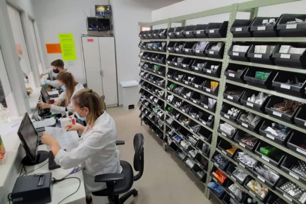 Serviço de agendamento eletrônico para a retirada dos medicamentos estará disponível nos próximos dias 