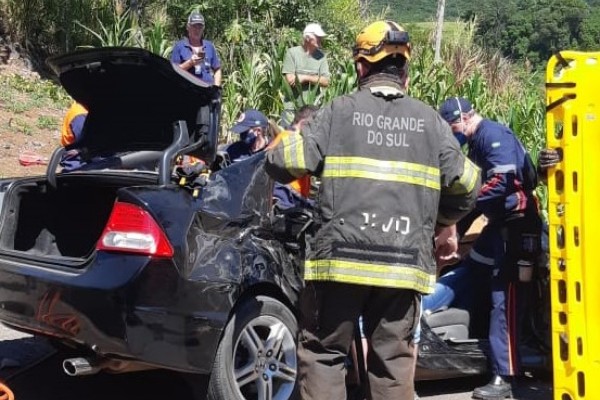 Caroneira foi encaminhada para atendimento médico no HBST 