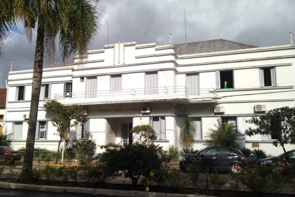Vítima ficou seis dias internados no hospital de Roca Sales 