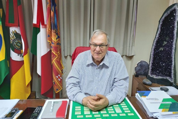 ENCANTADO: Conzatti passa por novo procedimento cirúrgico 