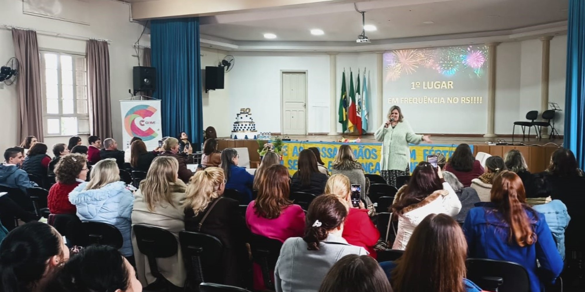 Evento aconteceu nesta terça-feira (10) e destacou estratégias de permanência, resultados e desafios na gestão de escolas estaduais do Vale do Taquari.