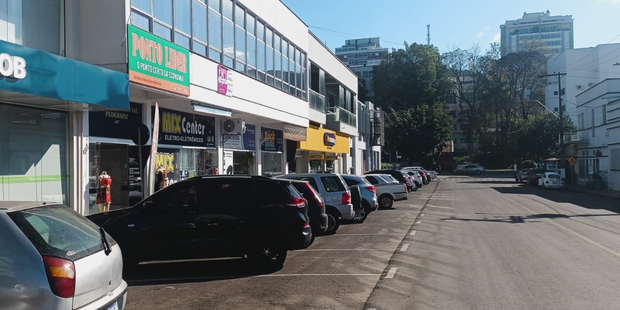 Projeto prevê espaço coberto para lazer, cultura e eventos no centro da cidade. Segundo a Prefeitura, as ruas Barão do Rio Branco e Júlio de Castilhos estão entre as possibilidades para a realização da obra.
