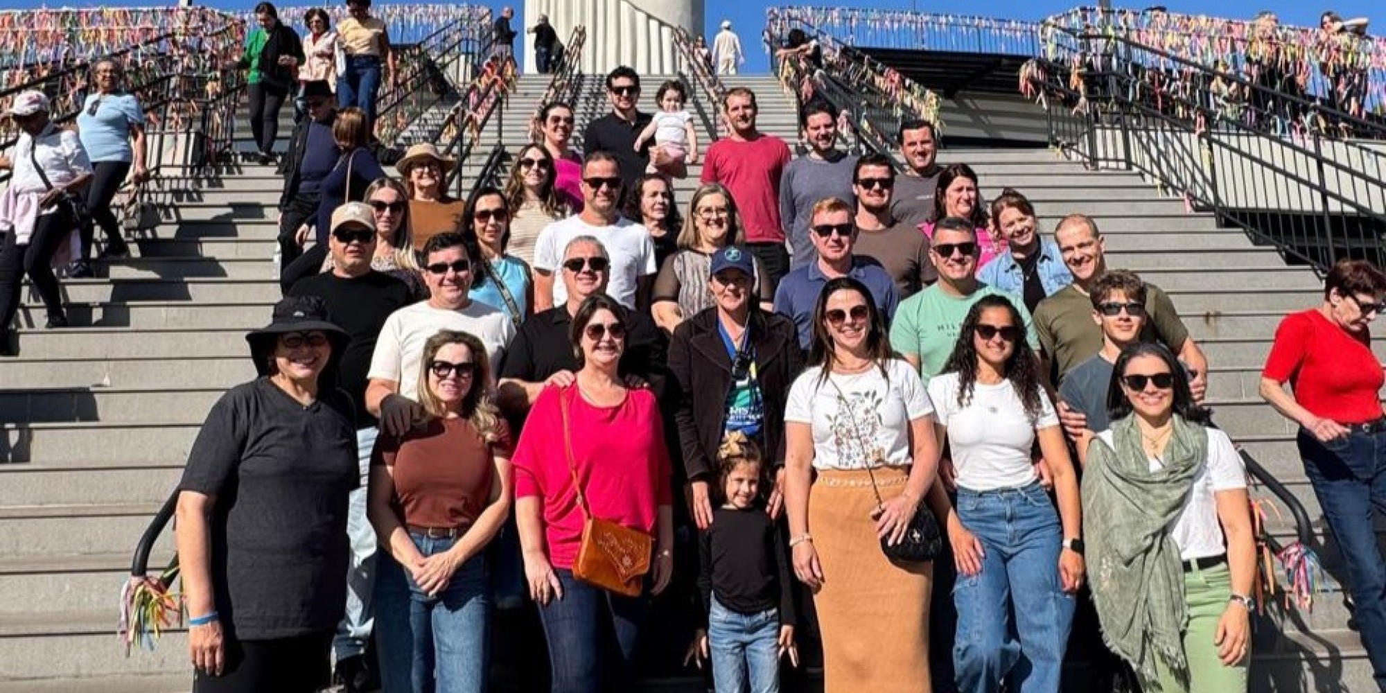 O grupo de prefeitos, turismólogos e agentes de turismo esteve no monumento no último sábado (13) para uma visita técnica.