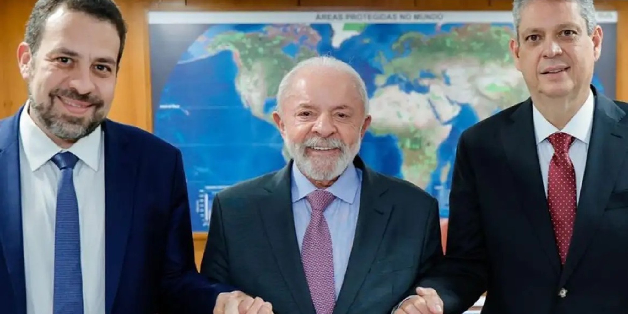 Planalto anunciou a troca, nesta segunda-feira (20), após reunião do deputado federal com o presidente Lula. Planalto anunciou a troca, nesta segunda-feira (20), após reunião do deputado federal com o presidente Lula.