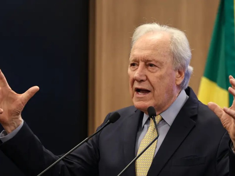Apresentado pelo ministro da Justiça Ricardo Lewandowski nesta quarta-feira (22), o Projeto de Lei Antifacção aumenta punições, cria modalidade qualificada e permite gravação de conversas de presos com advogados mediante autorização judicial.