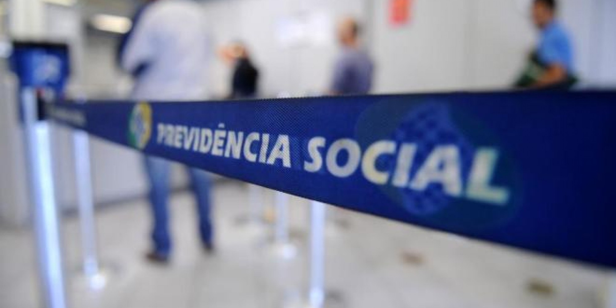 A prorrogação vale para os beneficiários residentes no Brasil e no exterior A prorrogação vale para os beneficiários residentes no Brasil e no exterior