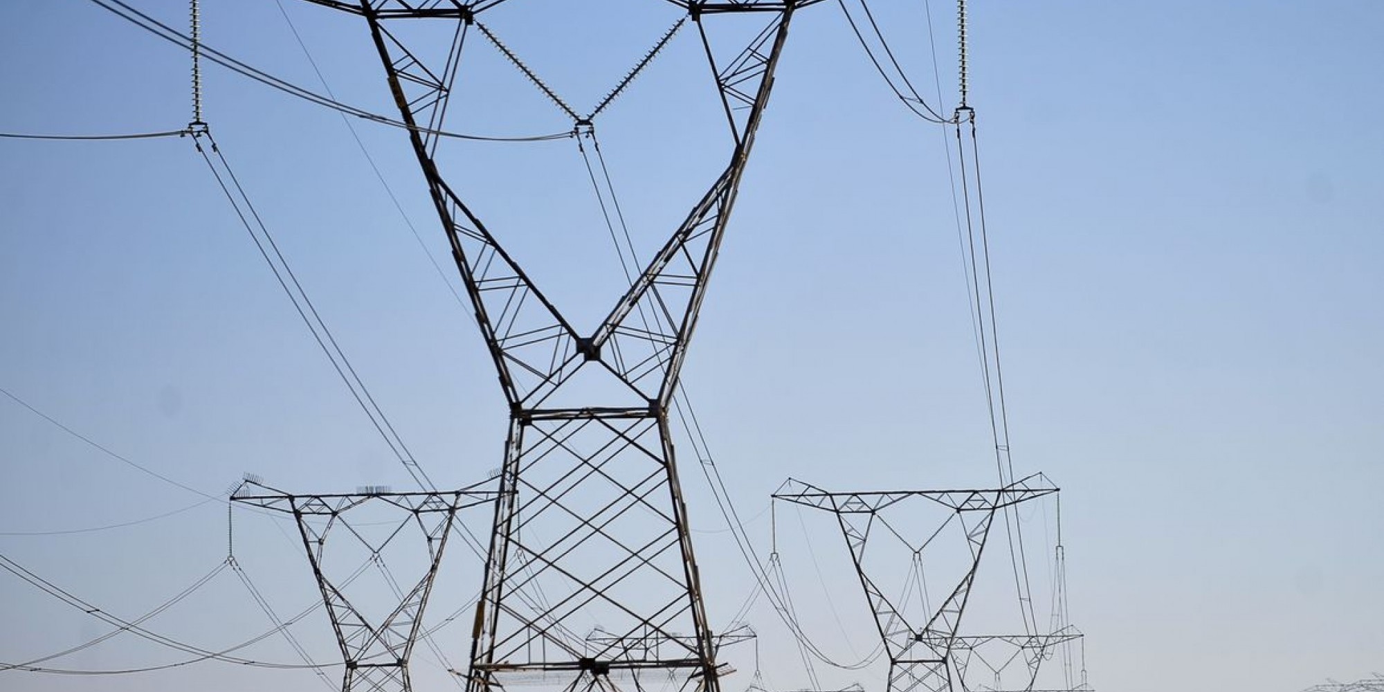 Custo de 100 kilowatt-hora permanece em R$ 9,492 Custo de 100 kilowatt-hora permanece em R$ 9,492