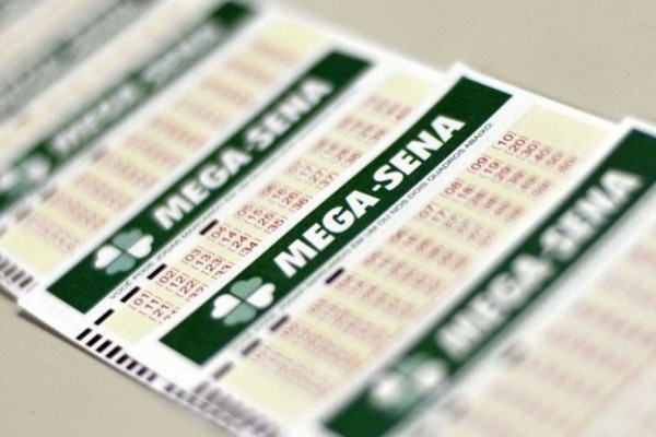 Mega-Sena acumula e próximo sorteio pode pagar R$ 42 milhões