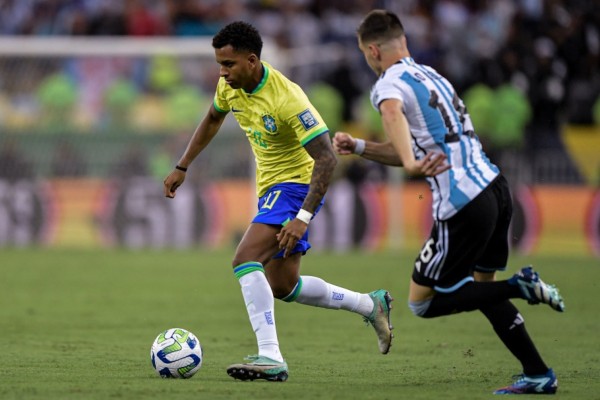 Foi a primeira derrota sofrida em casa pela Seleção Brasileira na história das Eliminatórias Sul-Americanas.
