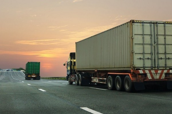 Governo Federal já entrou em acordo com os estados para garantir a circulação de cargas nas estradas