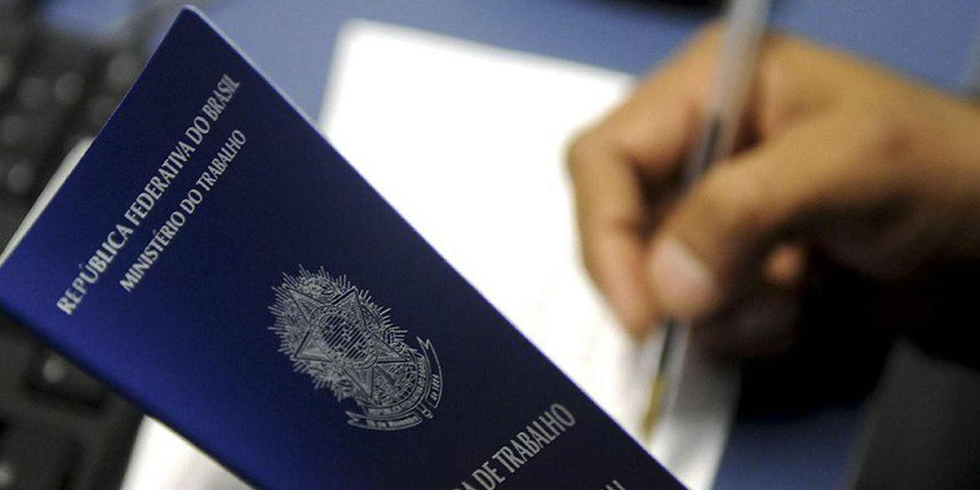 Taxa de desemprego fica estável em 8,4% no trimestre encerrado em janeiro, diz IBGE
