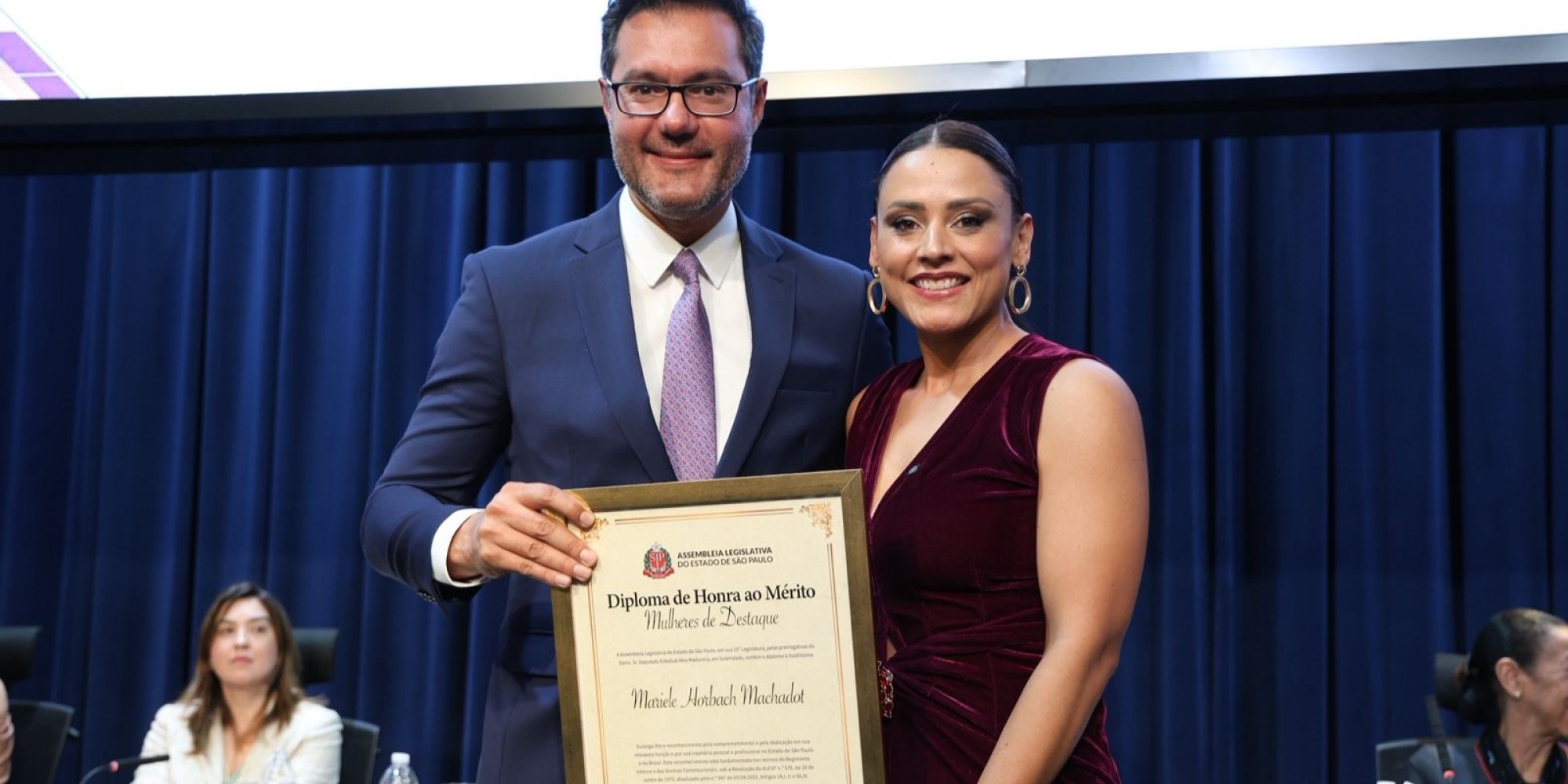 Multifacetada, a chef, empresária e influenciadora Mari Horbach foi um dos grandes destaques da 8ª Edição da Solenidade Mulheres de Destaque.