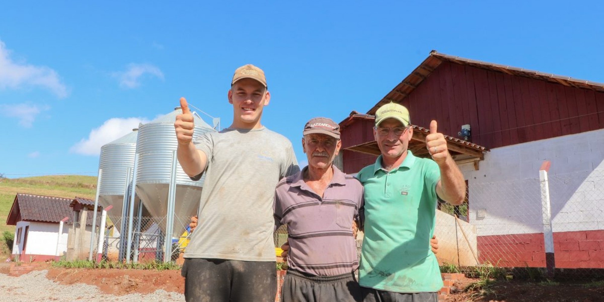 Neto, avô e pai: gerações e sucessão Neto, avô e pai: gerações e sucessão