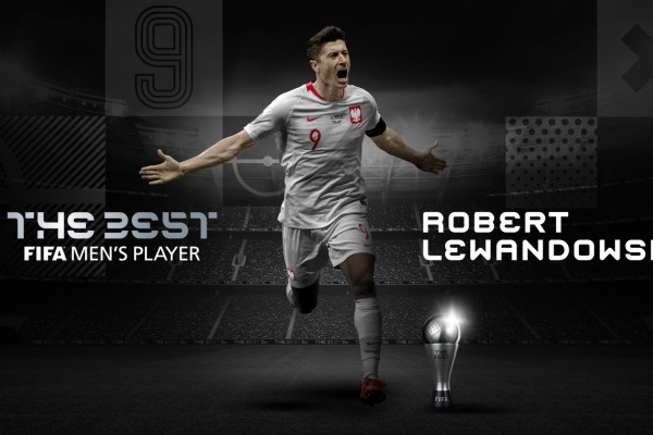 Lewa foi anunciado vencedor ontem pela FIFA