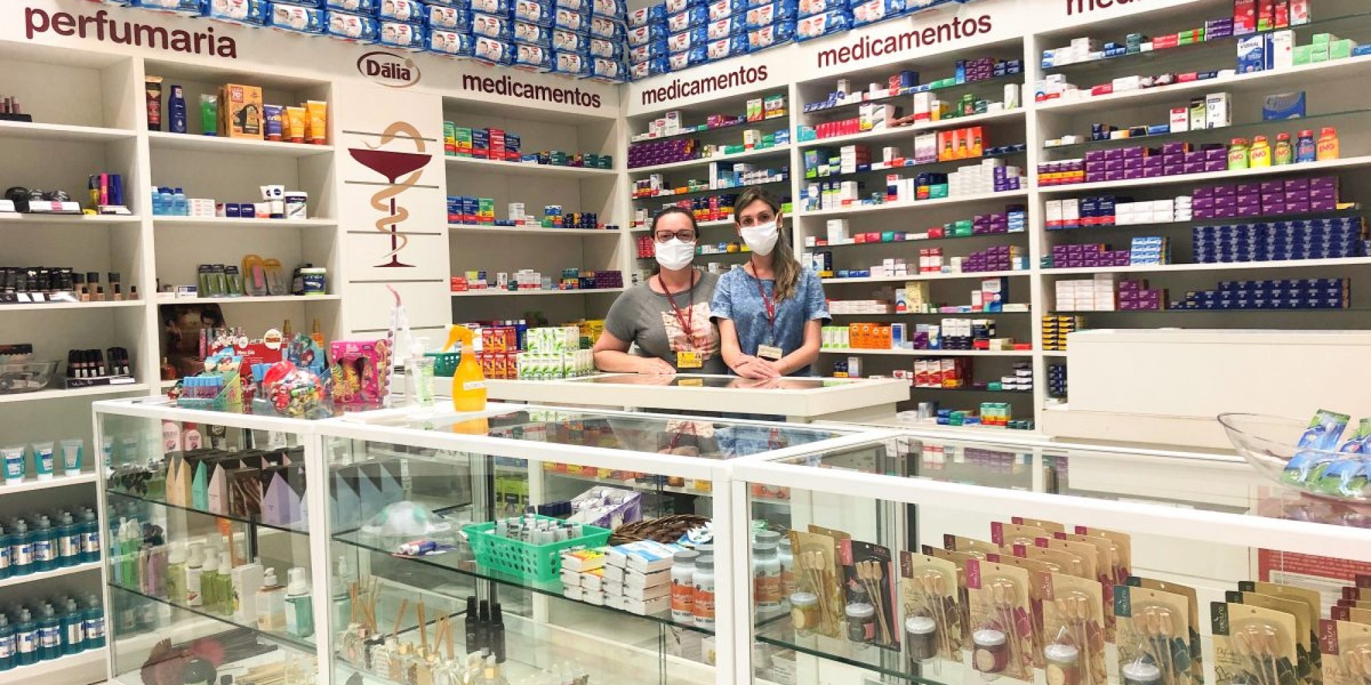 Farmácia Dália completa dez anos e concede descontos Farmácia Dália completa dez anos e concede descontos