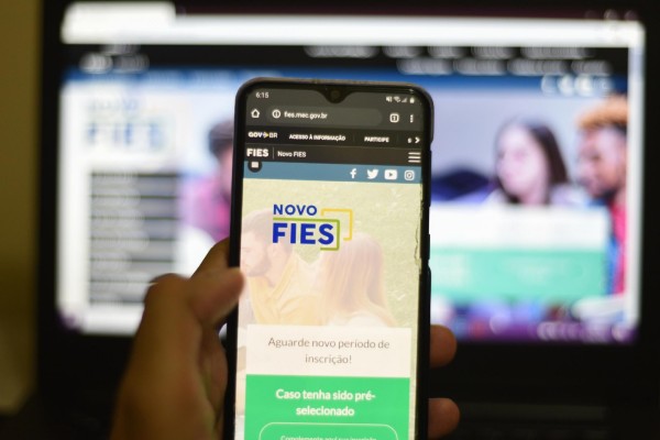 Os candidatos deverão se inscrever, exclusivamente, pela página do Fies