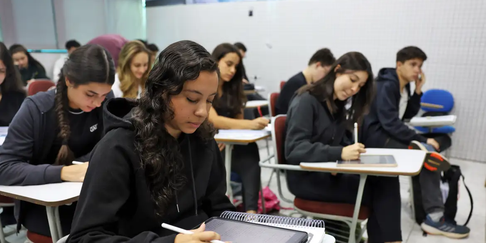São 44 mil vagas para financiar graduação em faculdades privadas. São 44 mil vagas para financiar graduação em faculdades privadas.