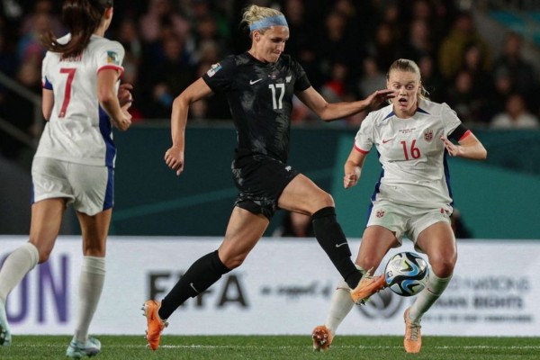 Copa do Mundo de futebol feminino inicia com vitória da Nova Zelândia sobre Noruega 