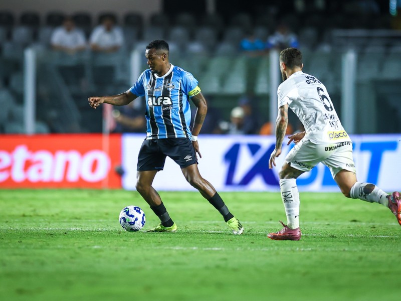 Na 26ª rodada do Brasileirão, Edenilson abriu o placar para o Tricolor, mas Lautaro Díaz deixou tudo igual; próximo duelo ocorre em Bragança Paulista no sábado (4), às 18h30min.