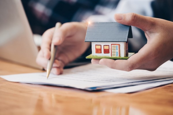 Compradores poderão fazer registro online de escrituras e financiamento de ITBI e custas cartorárias pelo banco