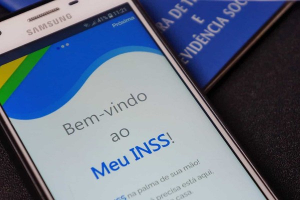 Para realizar a biometria facial, o INSS usará a base de dados do Denatran e do TSE