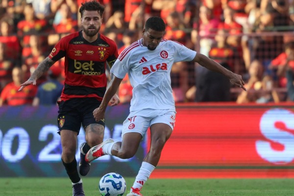Resultado de 1 a 1 na tarde deste domingo (25) na Ilha do Retiro, mesmo com golaço de Gustavo Prado, deixou o Colorado ameaçado na tabela. A próxima decisão é na quarta-feira (28), contra o Bahia, no Beira-Rio, valendo vaga nas oitavas da Libertadores.