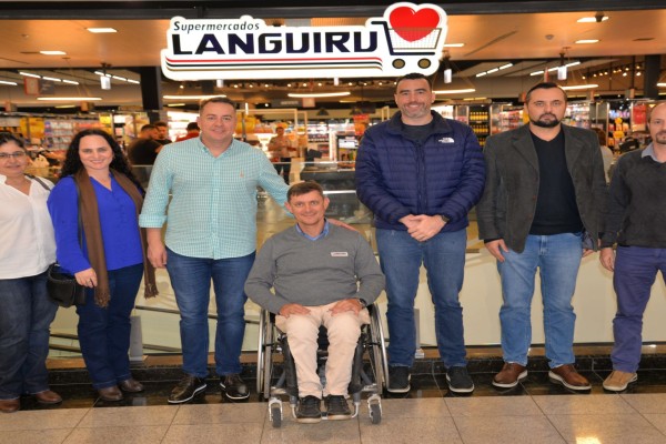 Languiru alinha detalhes de negociação do supermercado no Shopping Lajeado