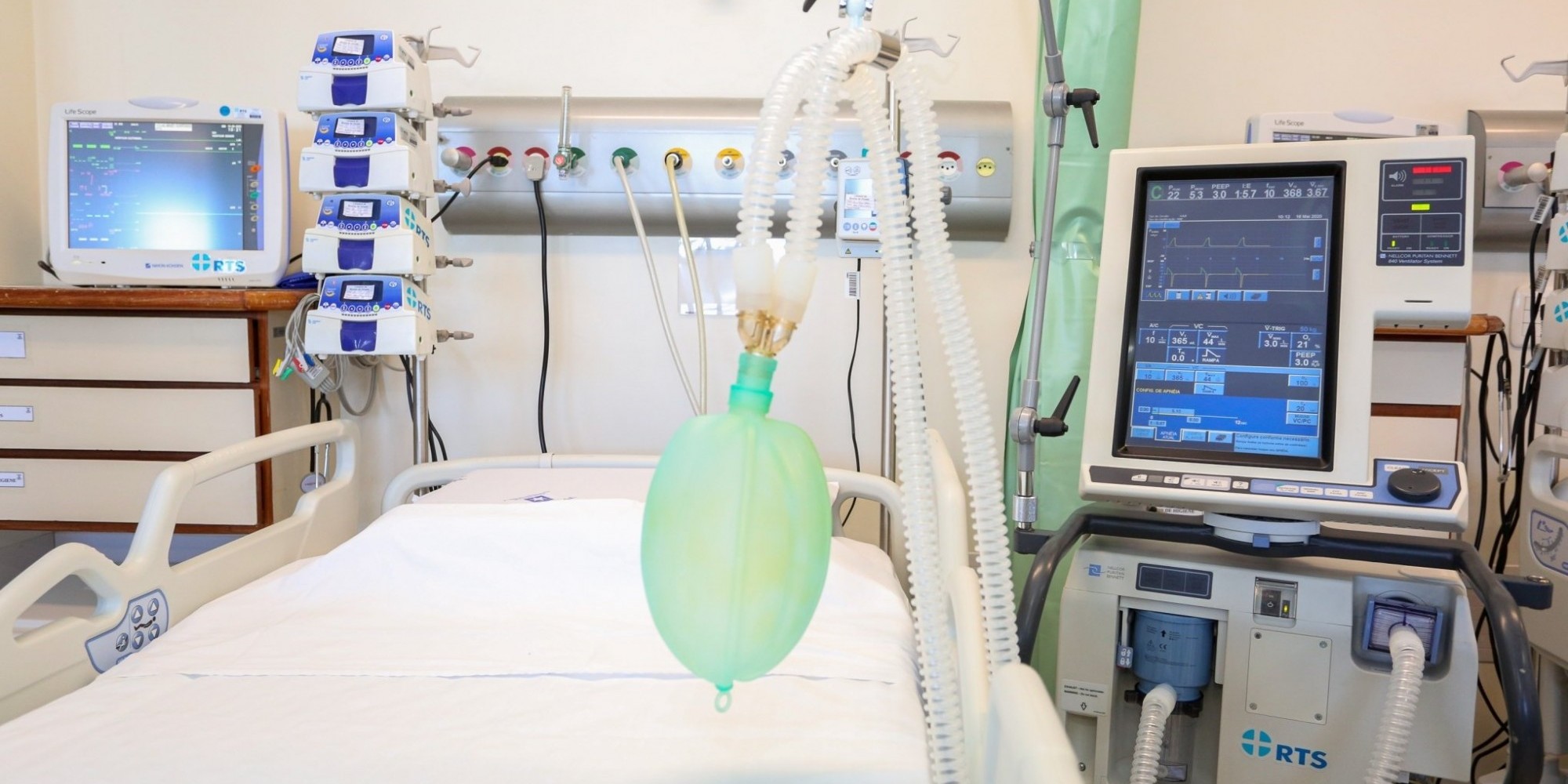 Pagamento é referente ao mês de abril de 2021