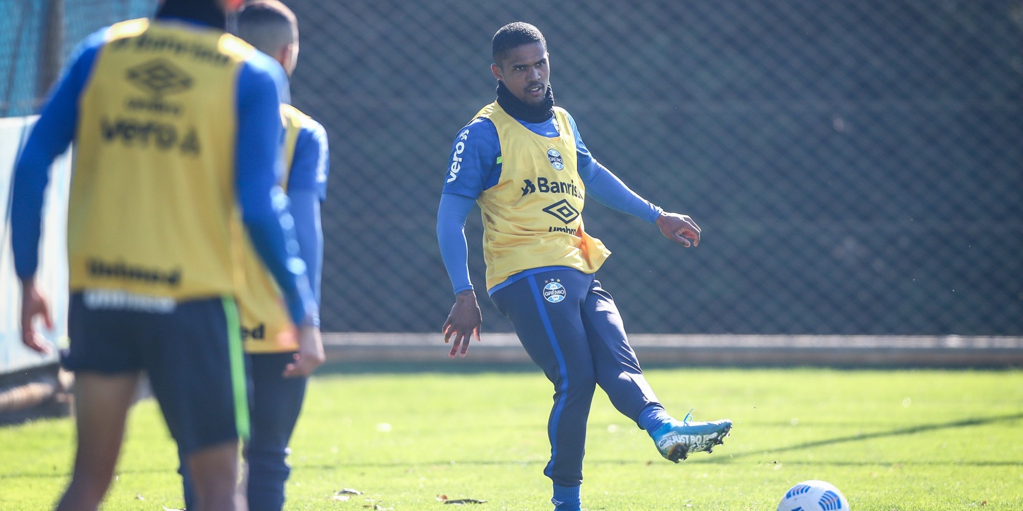 Grêmio busca segunda vitória na competição 