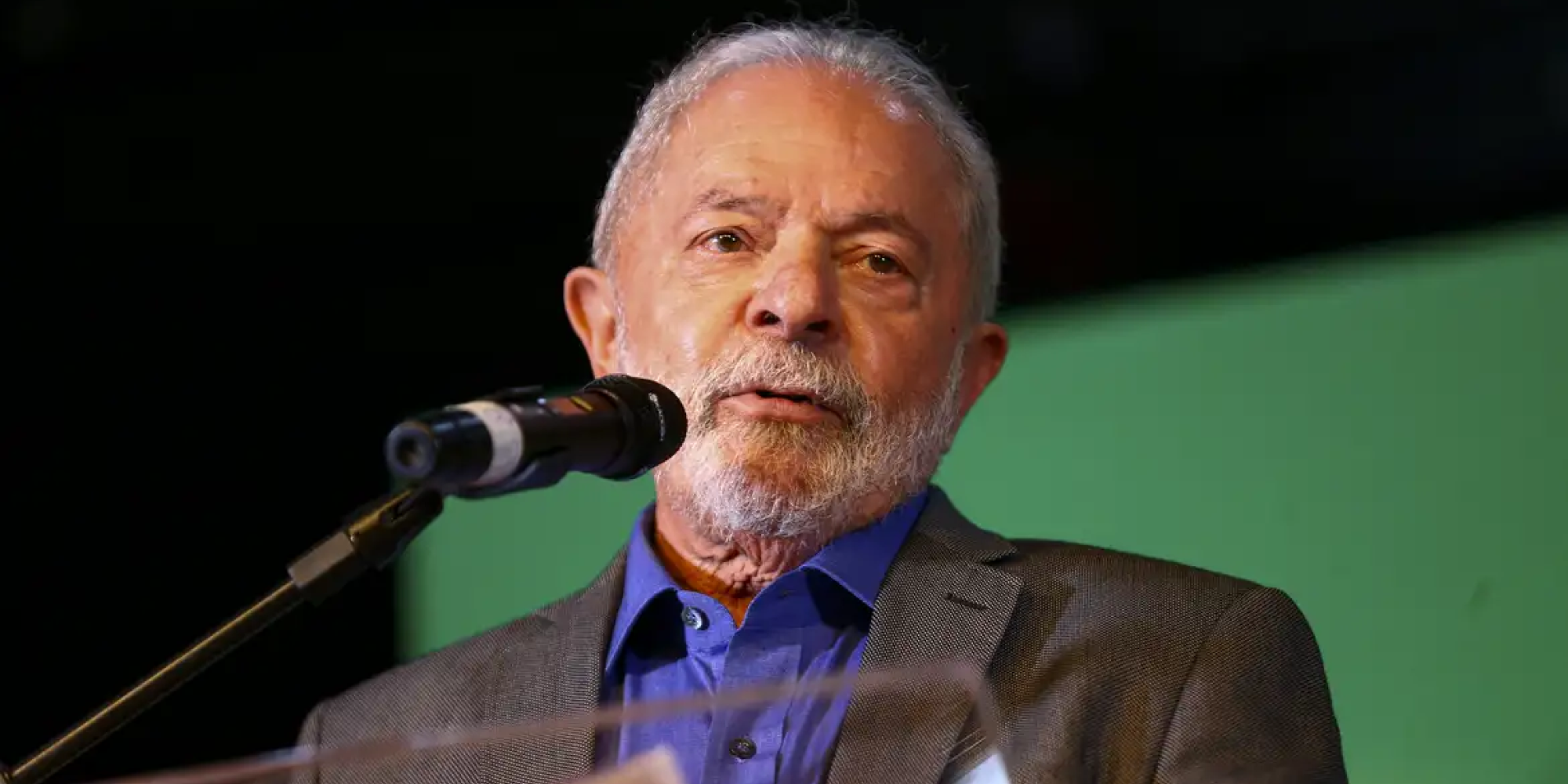 Lula passa por cirurgia em São Paulo para drenagem de hematoma