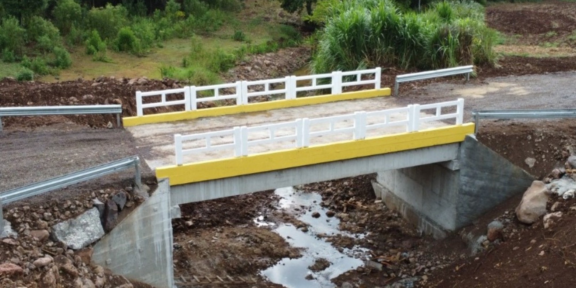 Pontes reconstruídas em tempo recorde após as cheias em Roca Sales