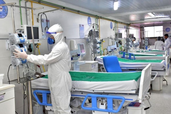 Secretária Arita aproveitou a presença dos deputados federais para pedir apoio na interlocução com o Ministério da Saúde