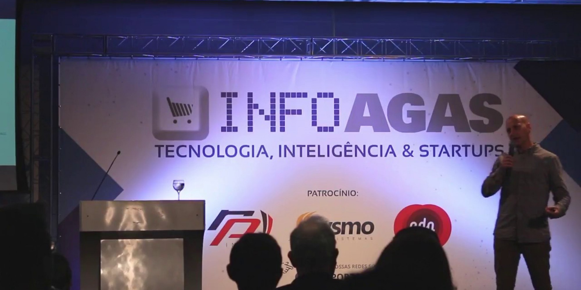A novidade é a realização de uma feira de negócios com 20 fornecedores da área de TI e inteligência para o varejo A novidade é a realização de uma feira de negócios com 20 fornecedores da área de TI e inteligência para o varejo
