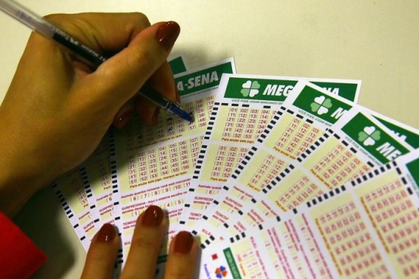 O prêmio estimado para o próximo sorteio, na quarta (11), é de R$ 27 milhões