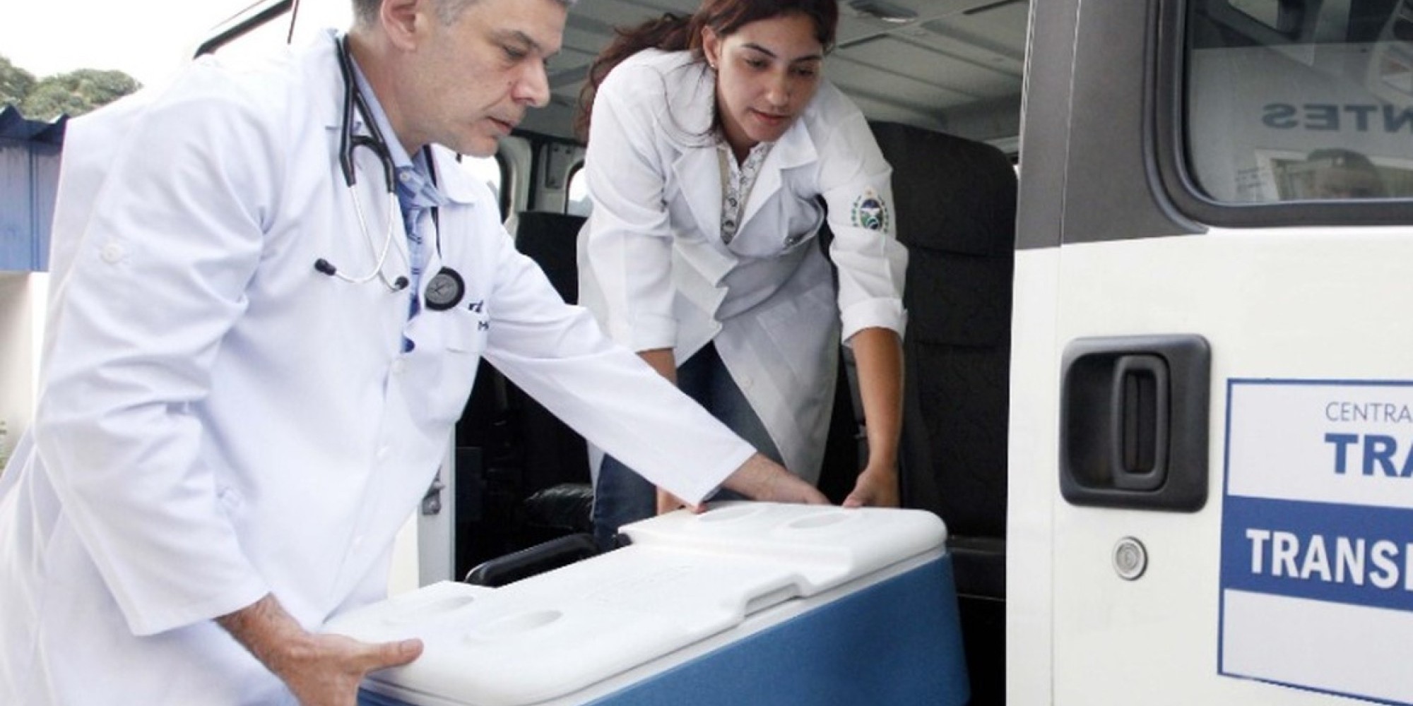 Além de aumentar número de doadores, lei quer combater desinformação