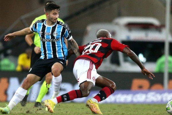 Grêmio recebe Flamengo em jogo de ida da semifinal da Copa do Brasil nesta quarta 