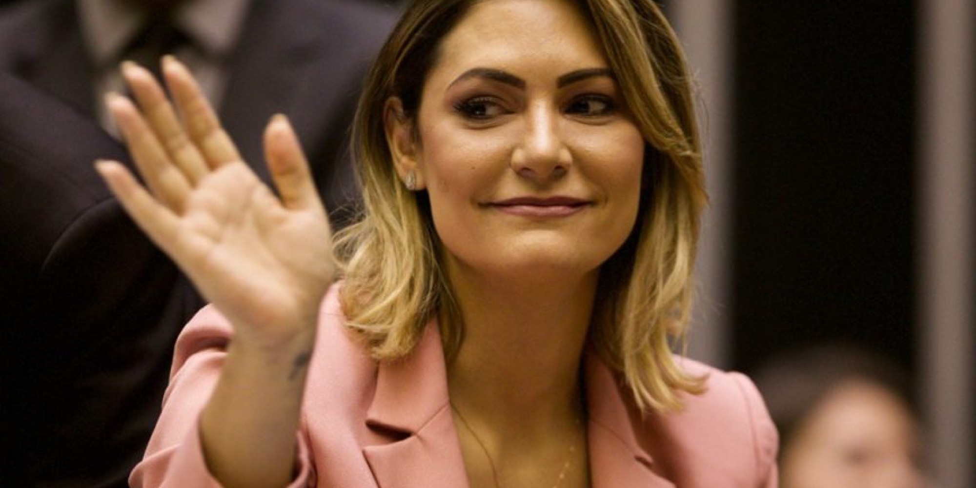 Primeira-dama tem 38 anos 