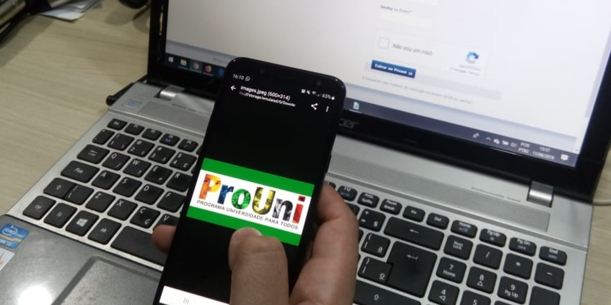 Programa oferece bolsas parciais e integrais para facilitar o ingresso de estudantes nas universidades particulares Programa oferece bolsas parciais e integrais para facilitar o ingresso de estudantes nas universidades particulares