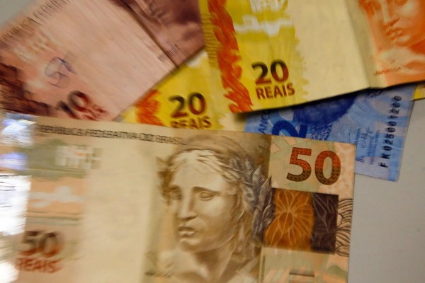 Os dados são da Pesquisa de Endividamento e Inadimplência do Consumidor (Peic)