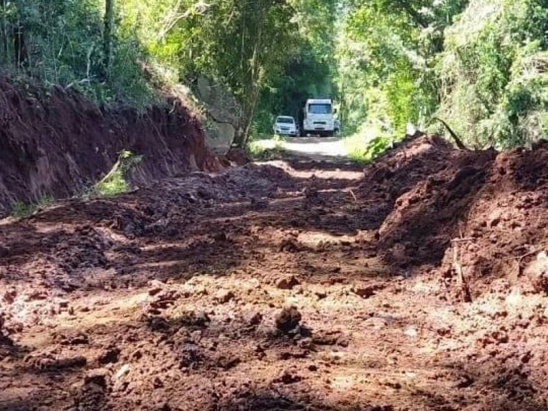 Atualizações das estradas no interior do município de Roca Sales nesta segunda-feira (27). Confira: