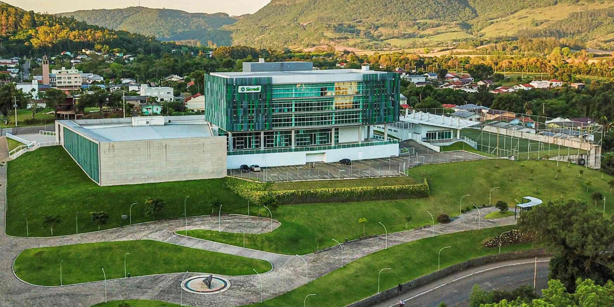 Atendimento nas 21 ag&ecirc;ncias ser&aacute; reduzido na v&eacute;spera de Natal e suspenso no dia 31 de dezembro.