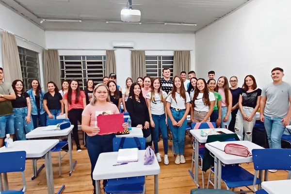 "Nunca é tarde para estudar"
